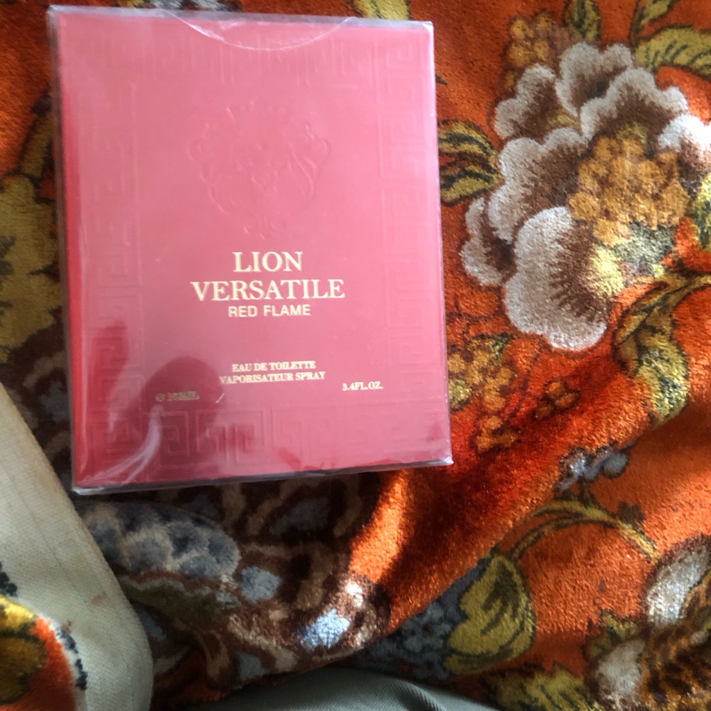 Lion Versatile Red Flame Eau De Toilette  Red Box